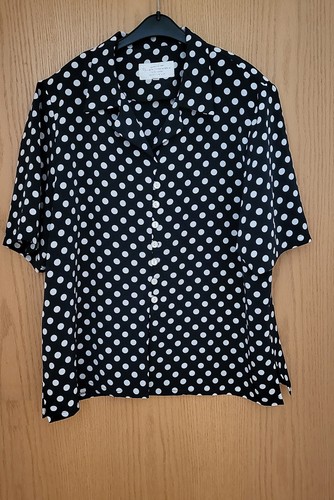 Damen bluse mit punkten 50 - punkten, gr.